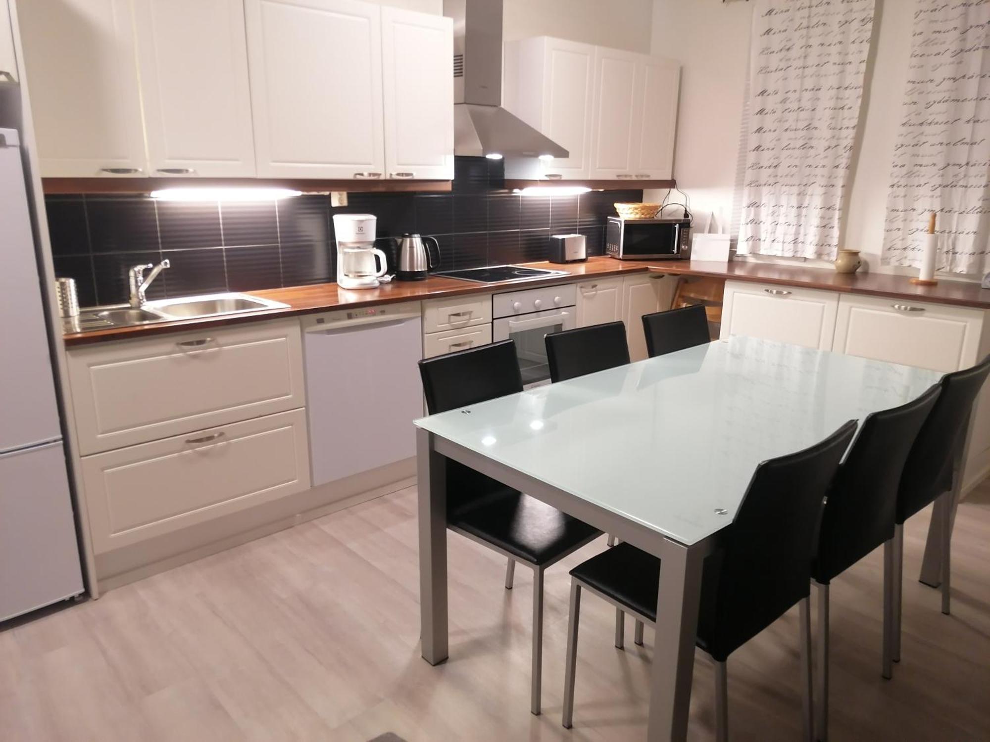 Majoituspalvelu Nurmi Apartments Vaelitie 라헤 객실 사진
